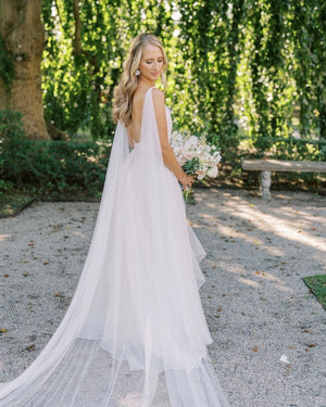 THEA wedding cape