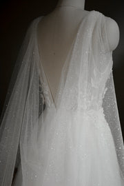 sparkly wedding cape for bride